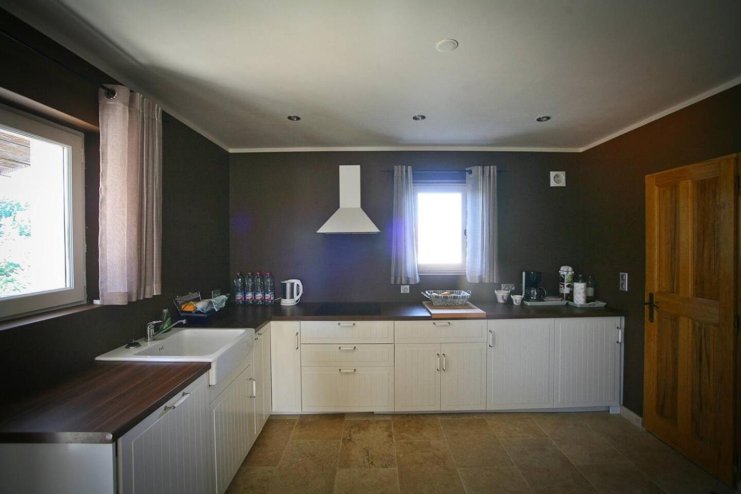 La Petite Colline Villa Apt Ngoại thất bức ảnh