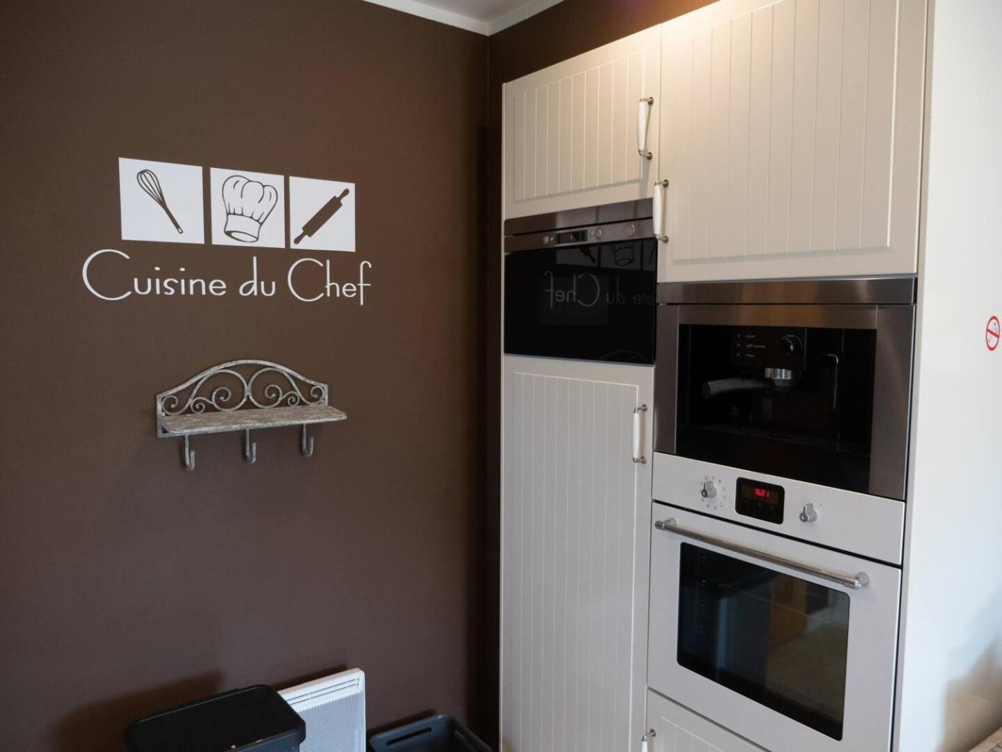 La Petite Colline Villa Apt Ngoại thất bức ảnh
