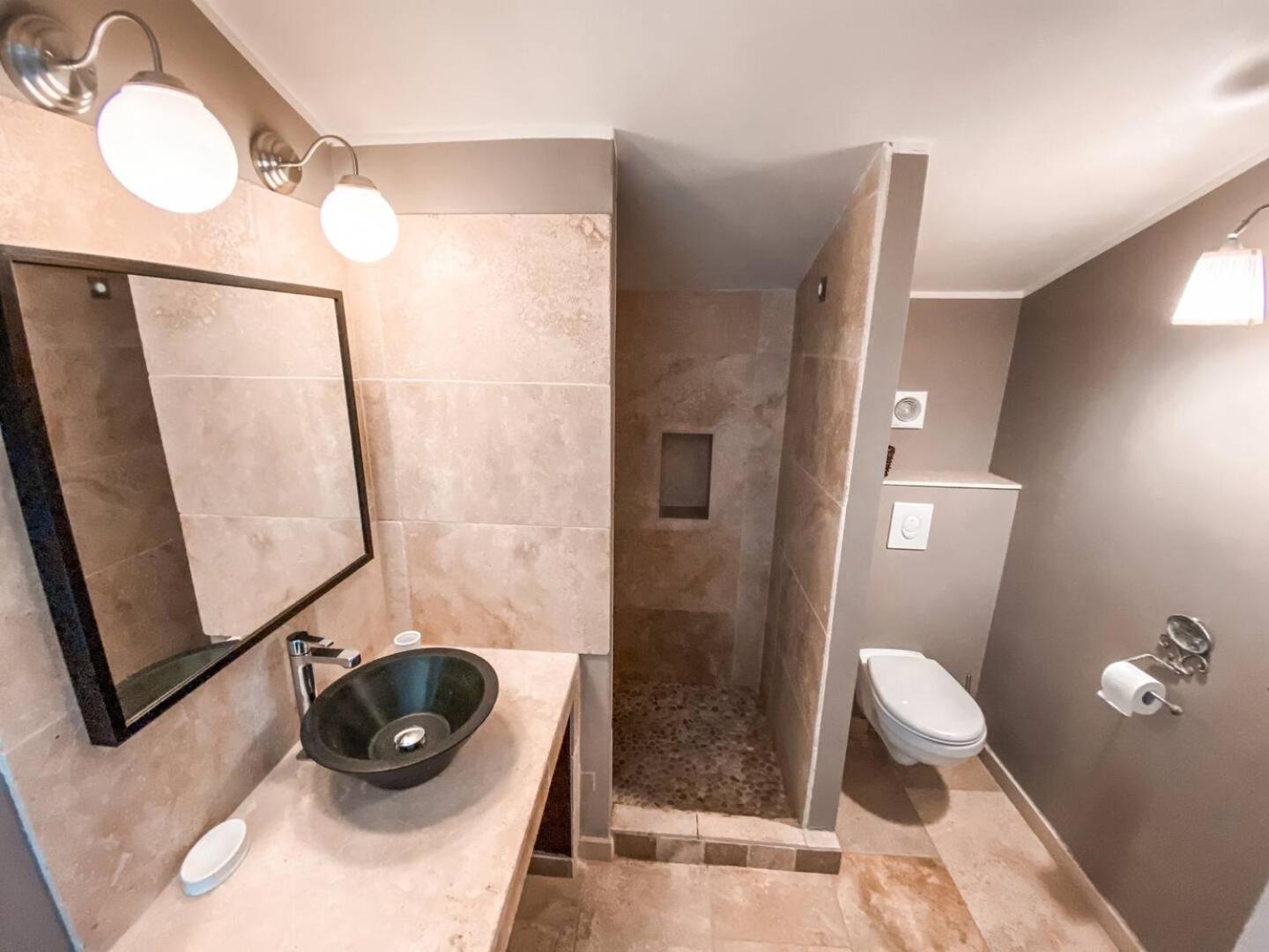La Petite Colline Villa Apt Ngoại thất bức ảnh