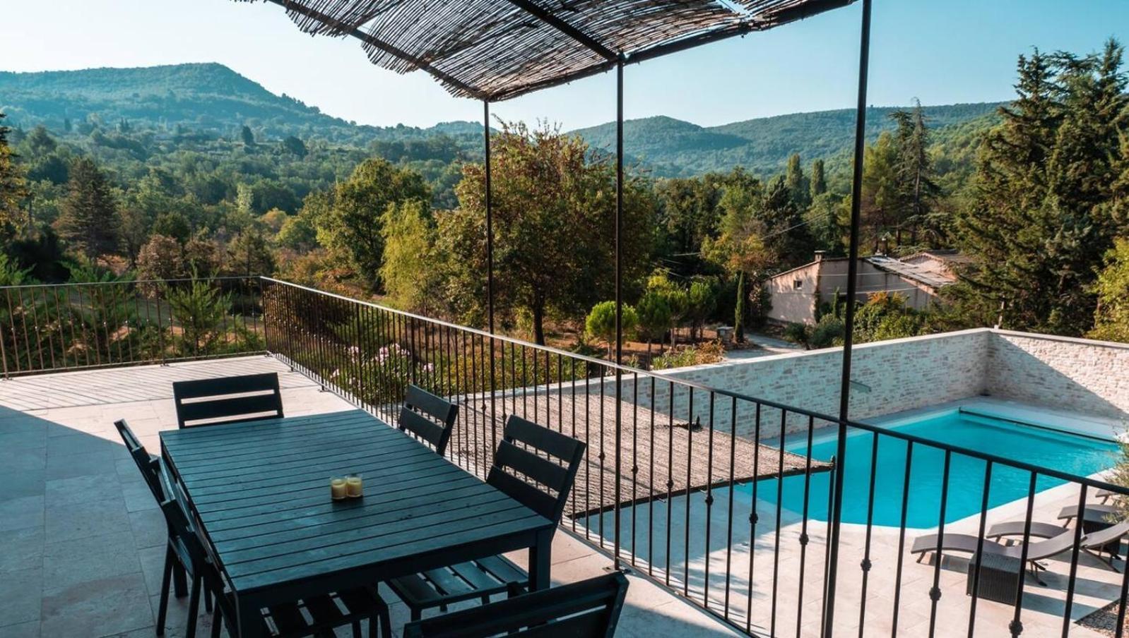 La Petite Colline Villa Apt Ngoại thất bức ảnh